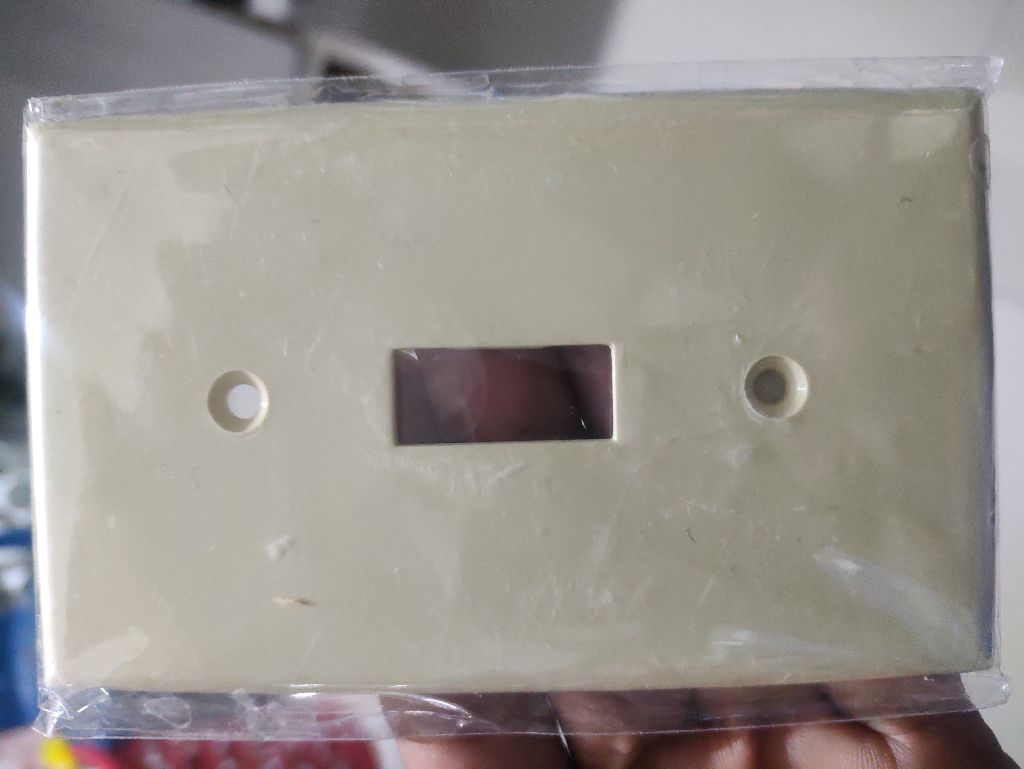 Tapa Plastica P/ Interruptor Sencillo