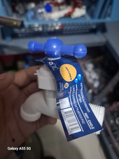 [LLAVECHORRO3/4] Llave Chorro Plastica 3/4